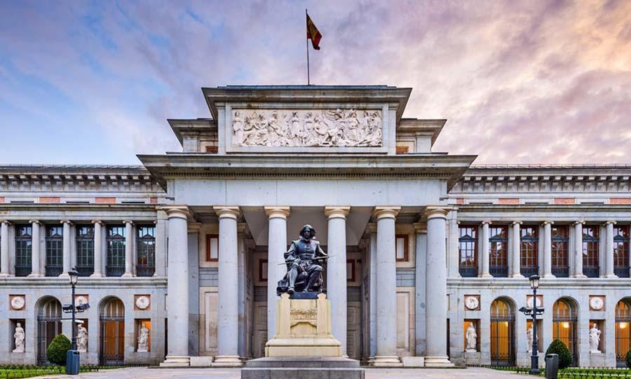 Atocha Hotel Madrid, Tapestry Collection By Hilton Экстерьер фото
