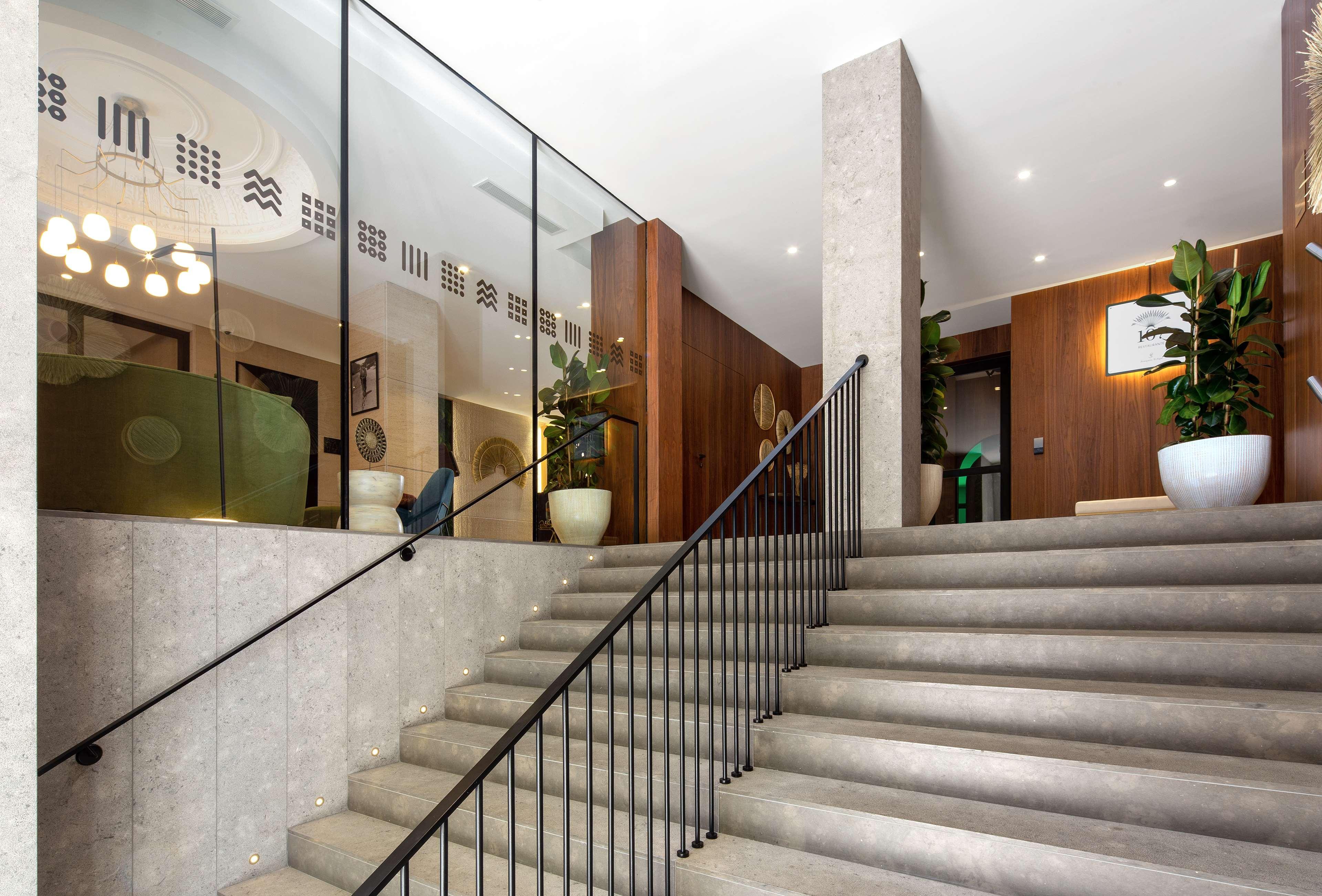 Atocha Hotel Madrid, Tapestry Collection By Hilton Экстерьер фото