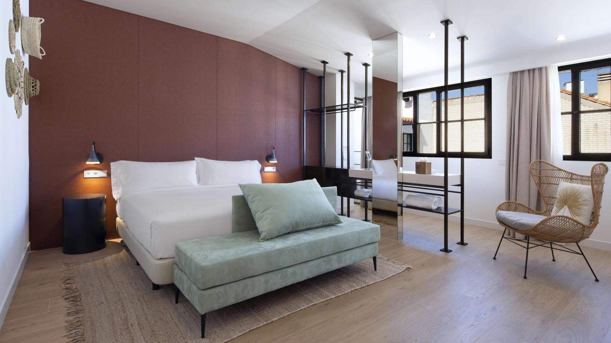 Atocha Hotel Madrid, Tapestry Collection By Hilton Экстерьер фото