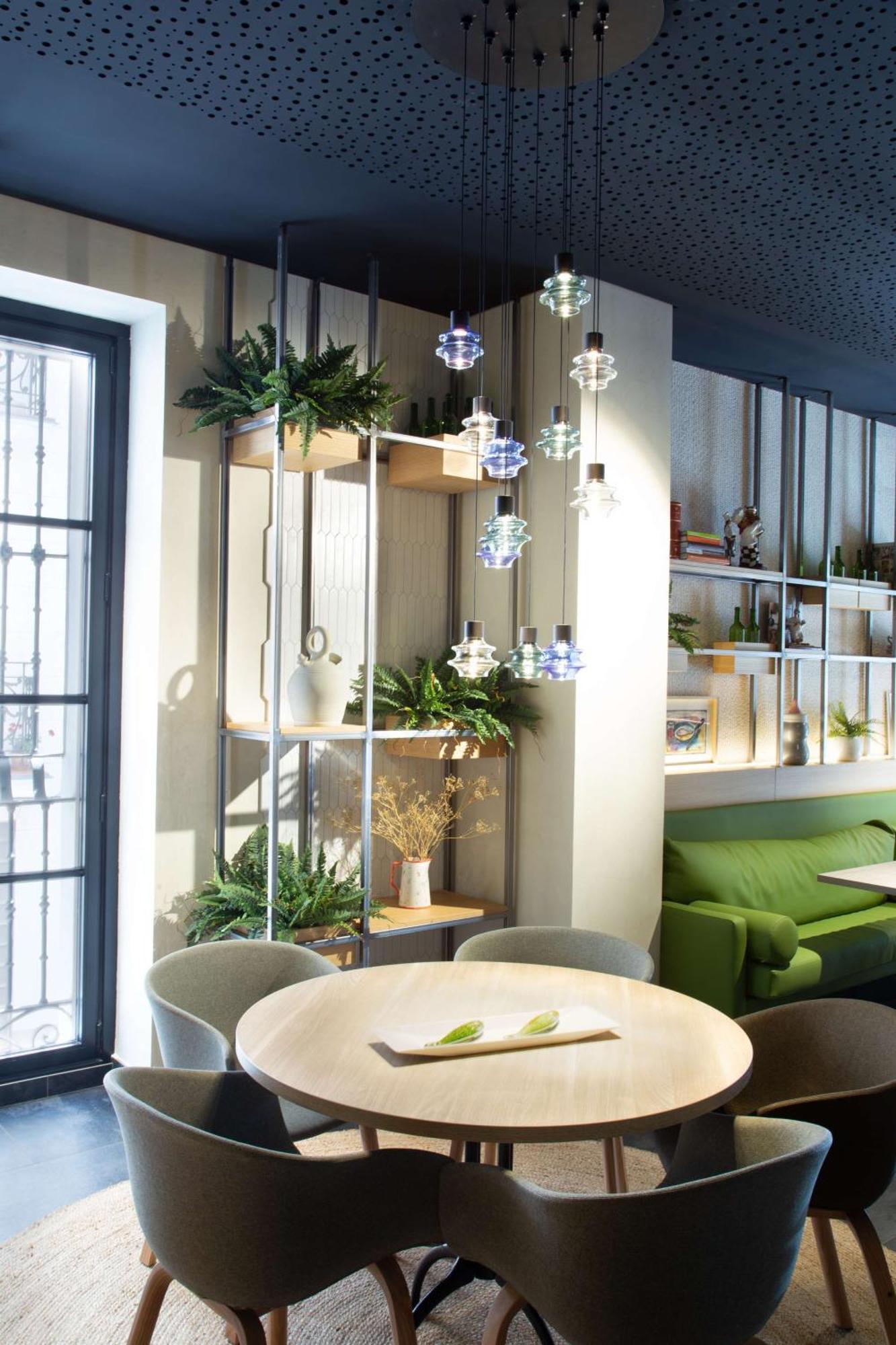 Atocha Hotel Madrid, Tapestry Collection By Hilton Экстерьер фото